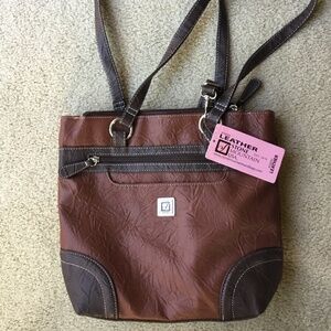 Stone Mountain leather tote